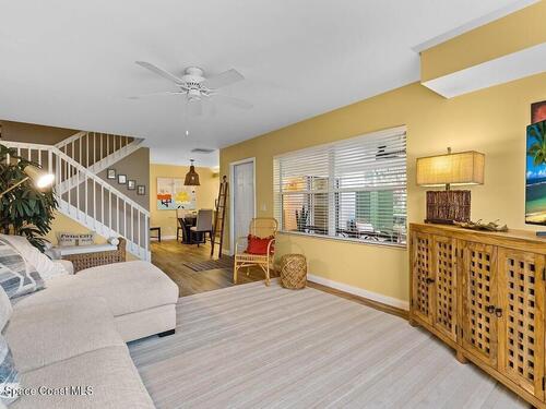 2913 SW Lakemont Place