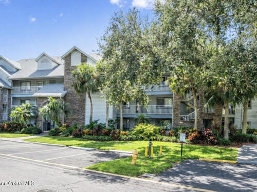 575 Shadow Wood Lane