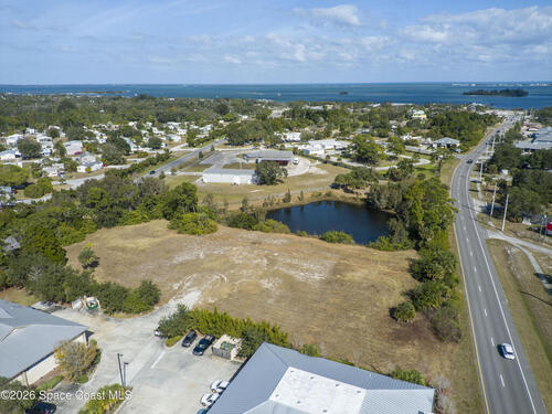 200 & 203 Sebastian Boulevard