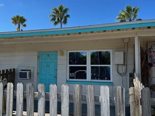 490 S Orlando Avenue