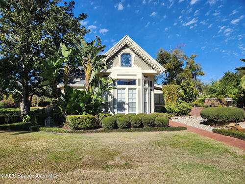 251 W Ventris Avenue