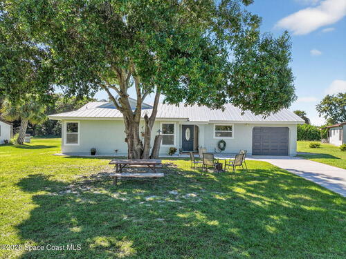 1610 SE Burning Lane