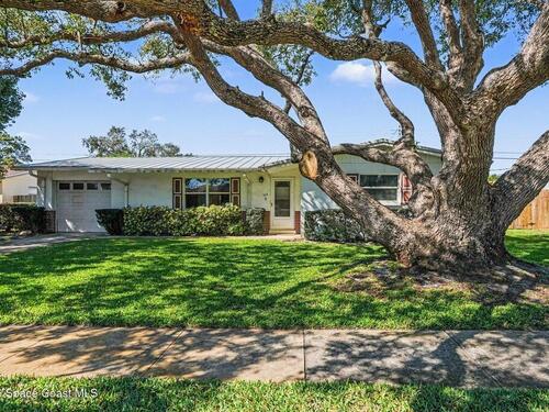 745 Citrus Boulevard