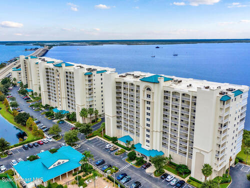 3 Indian River Avenue