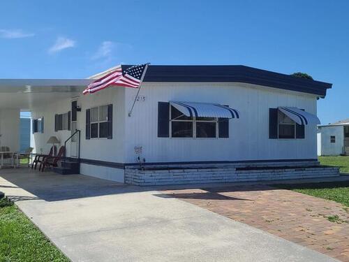 1215 Shell Court