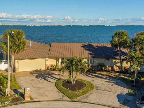 1775 Larchmont Court
