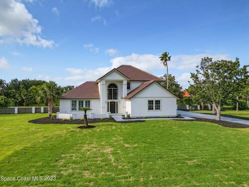 135 Utopia Circle